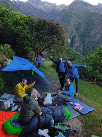 Amaneciendo Camping Choquequirao